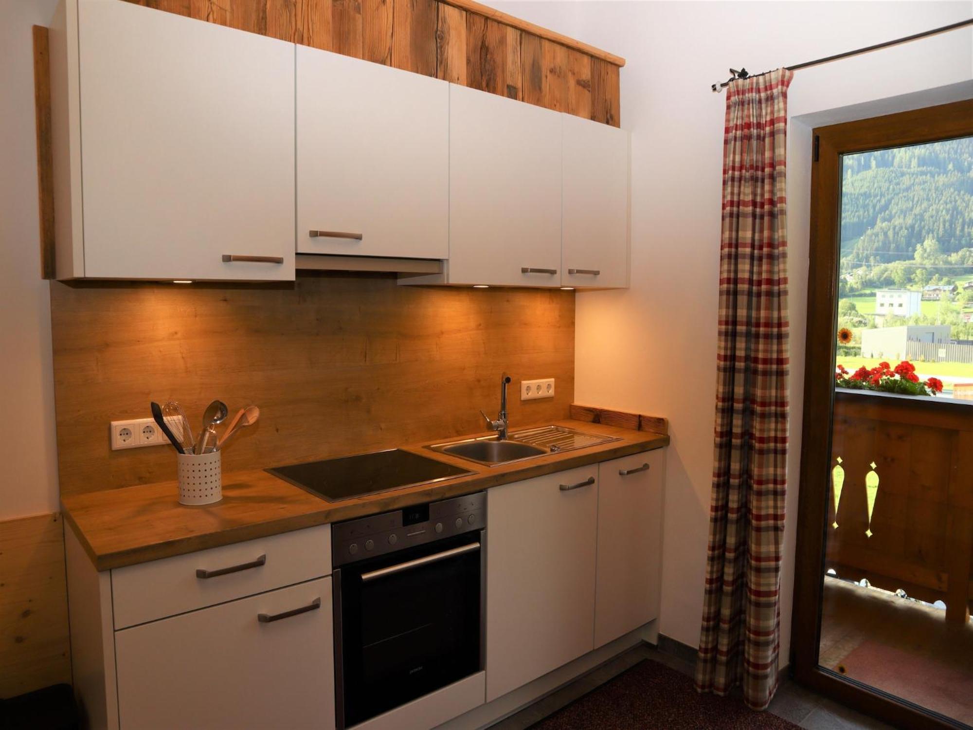 Apartment Rohregger, Neukirchen Neukirchen am Großvenediger Eksteriør bilde
